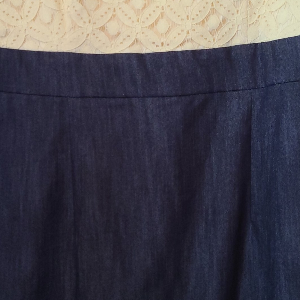 Dress - Picture 3 of 5